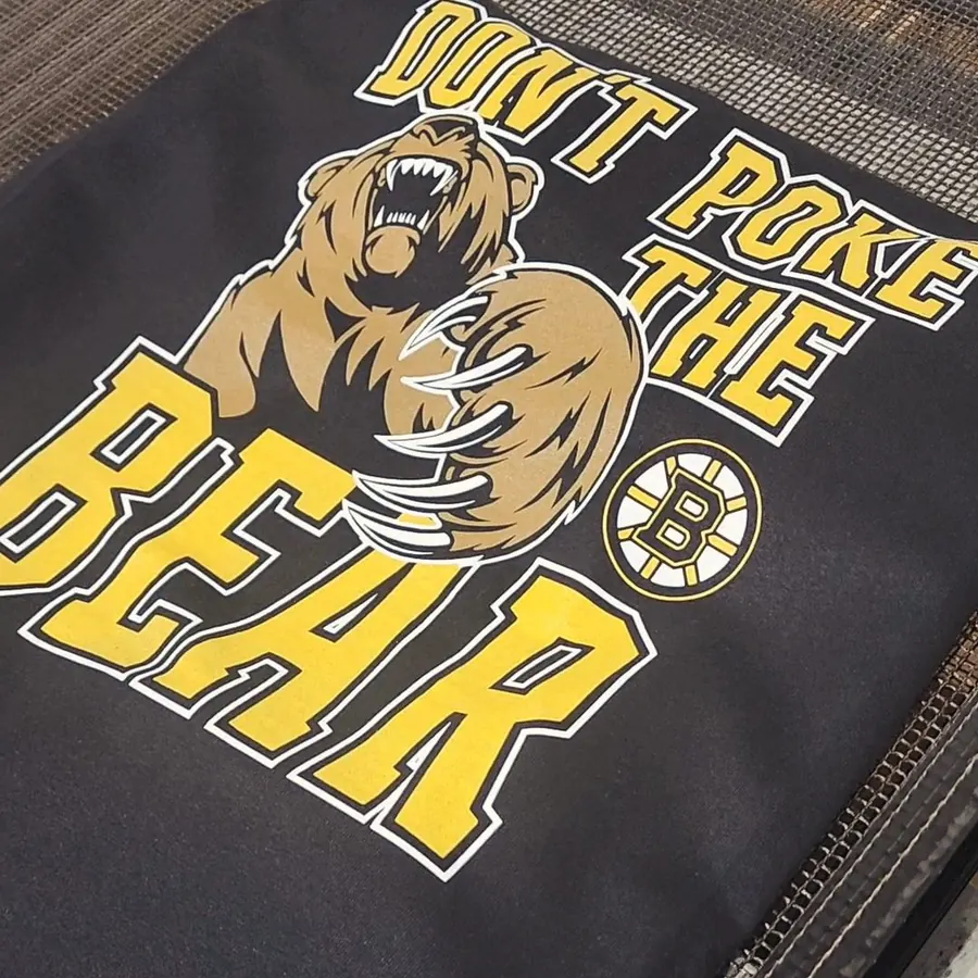 Do Not Poke The Bear printed tee